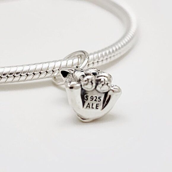 Pandora Labrador Puppy Dog Dangle Charm - Picture 3 of 5